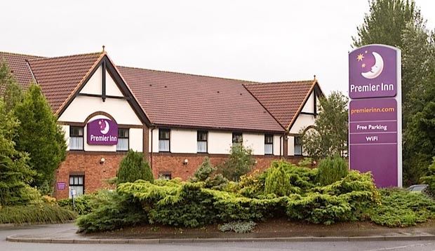 Premier Inn 글렌로시스 외부 사진